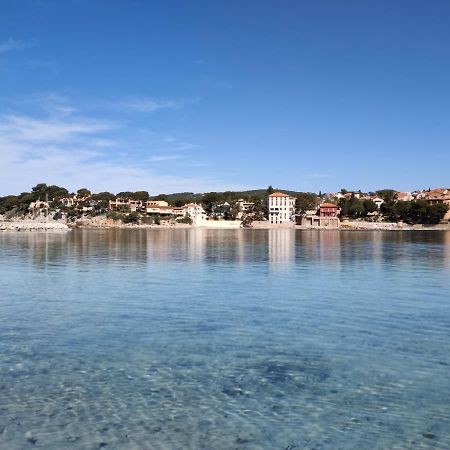 Joli Studio Les Pieds Dans L Eau Avec Place De Parking Gratuite Bandol Eksteriør billede