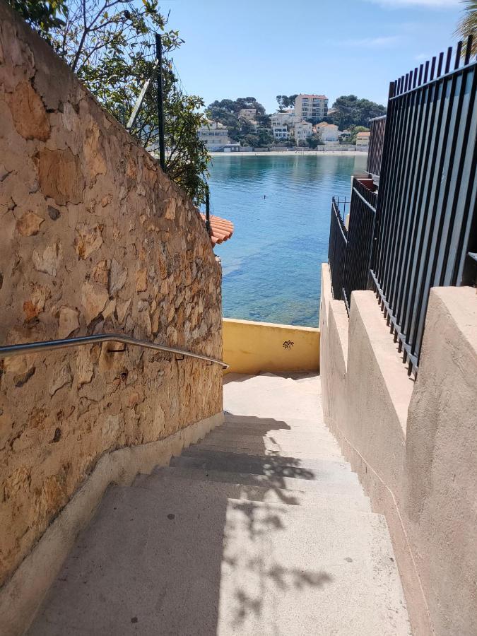 Joli Studio Les Pieds Dans L Eau Avec Place De Parking Gratuite Bandol Eksteriør billede